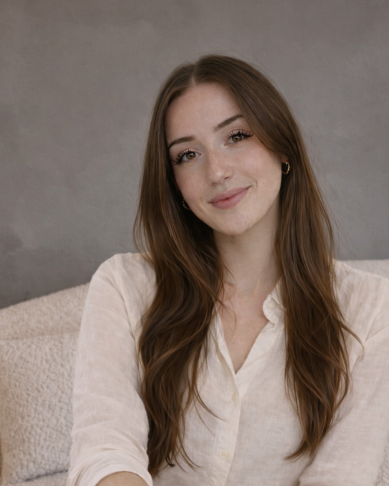 Ashlyn Administrative Assistant